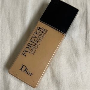 Dior | Forever Undercover Foundation | 025